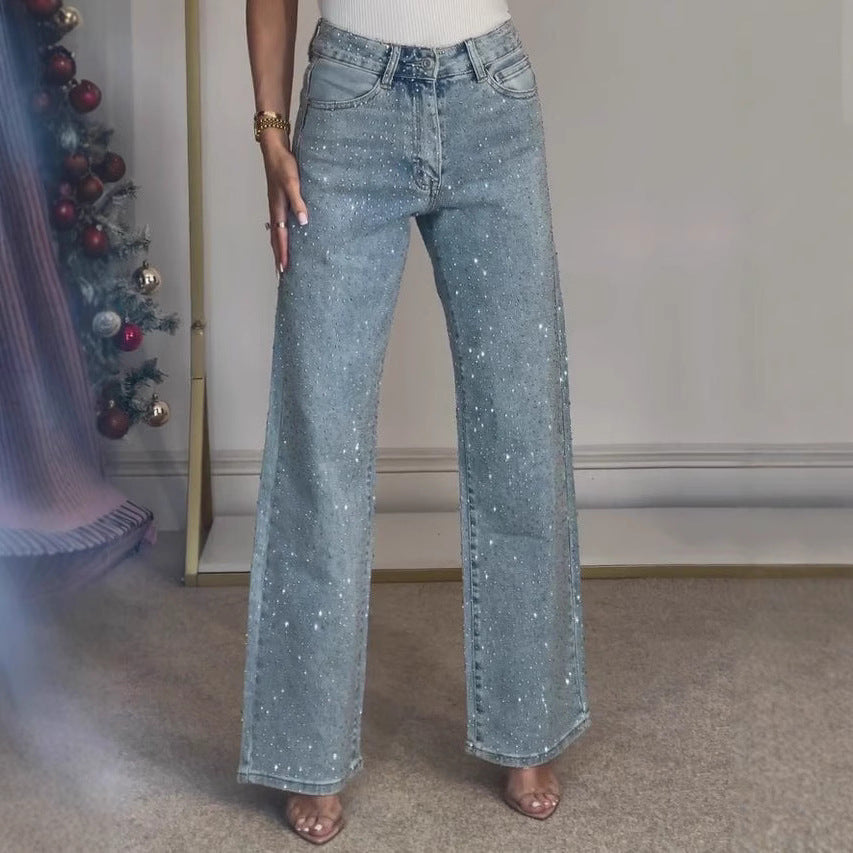 Jean taille haute à strass, coupe droite élégante