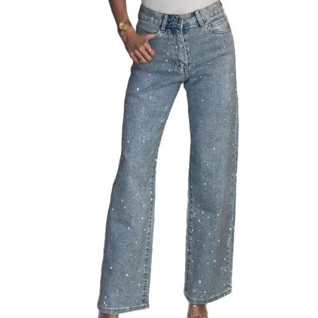 Jean taille haute à strass, coupe droite élégante